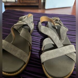 Women suede sandals